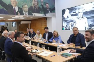 Συνεδρίαση συντονιστικού πολιτικού κέντρου του ΠΑΣΟΚ